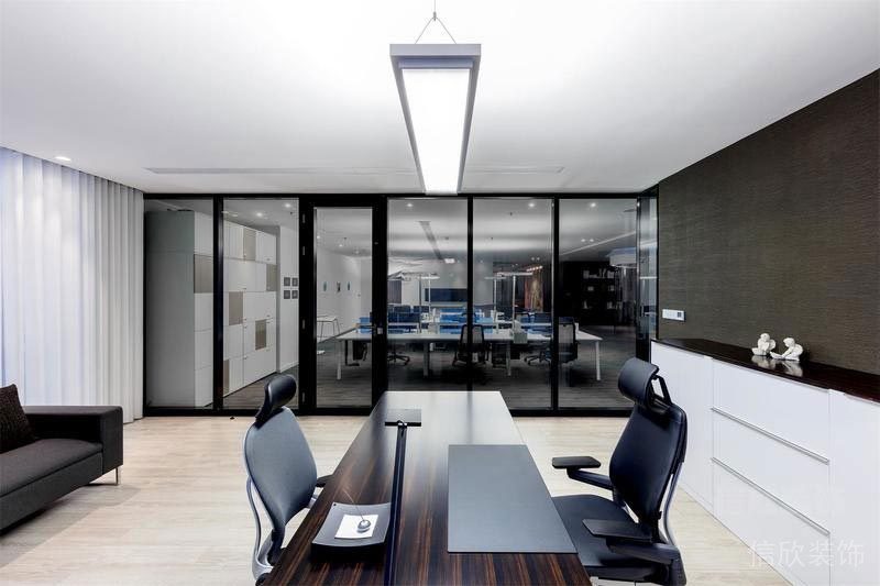 深圳市南山區(qū)辦公室經理室