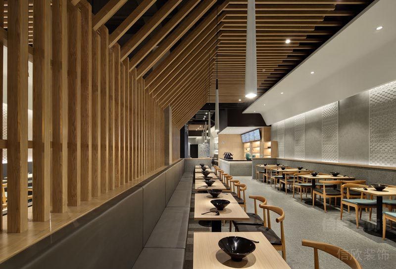 深圳華強(qiáng)北餐飲裝修設(shè)計(jì)公司案例家具組合