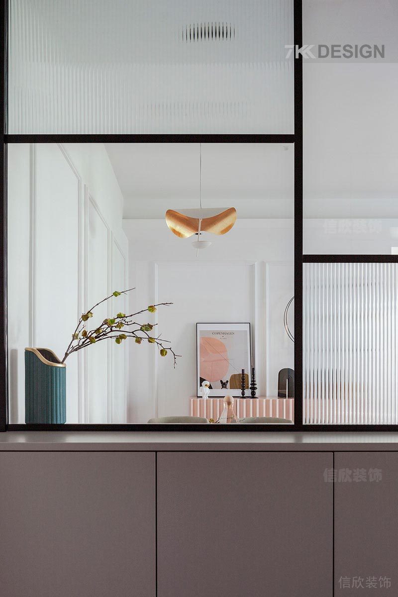 深圳市福田區(qū)新洲富通九曜公館玄關(guān)