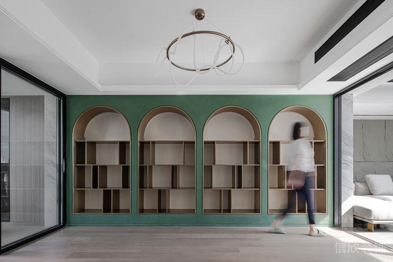 深圳市寶安區(qū)石巖匯邦·名都花園樓梯背景墻柜