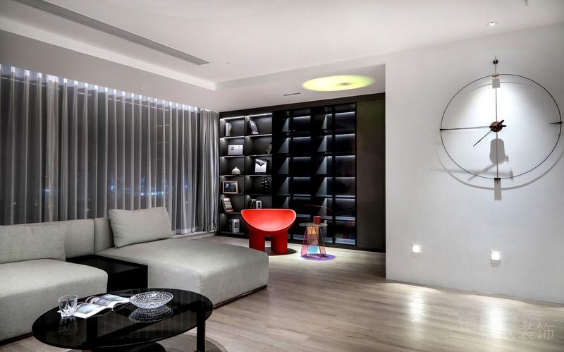 龍華現(xiàn)代辦公室裝修設(shè)計(jì)圖