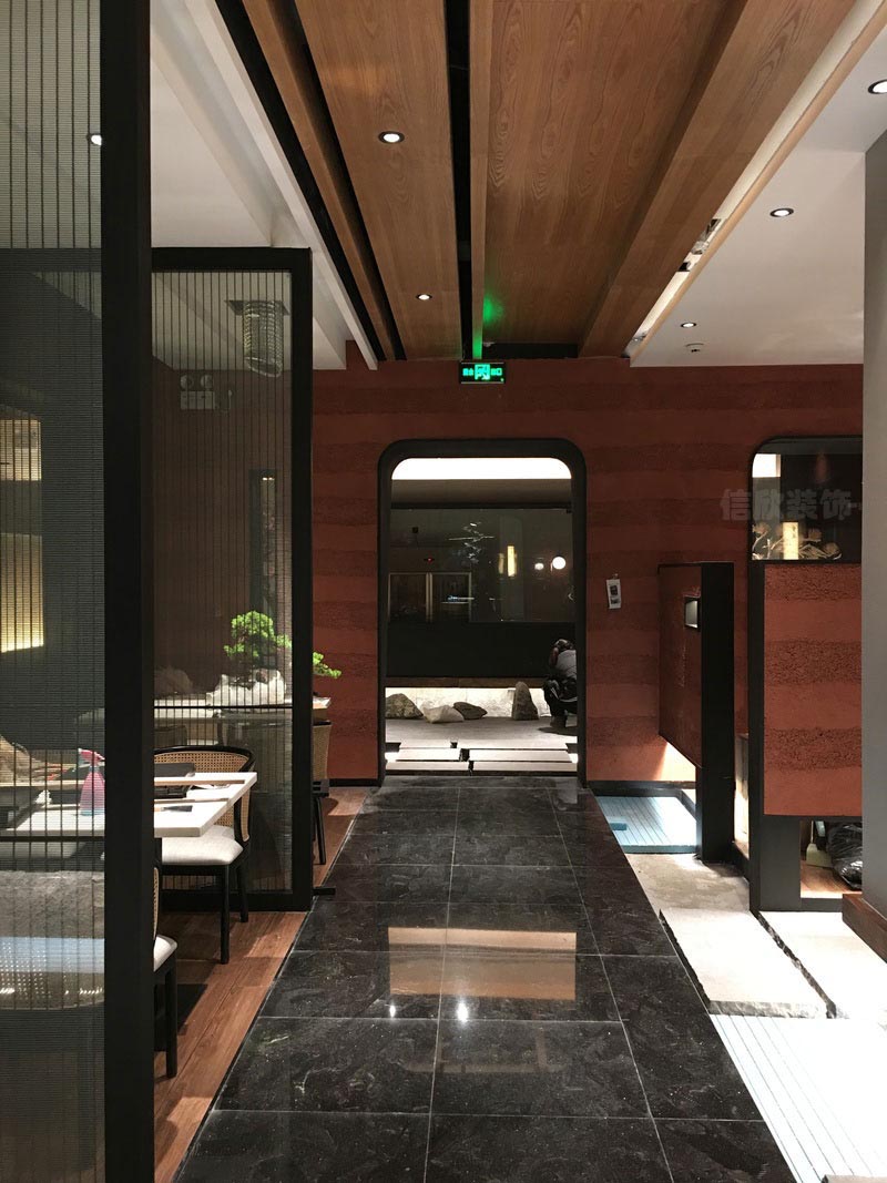 深圳羅湖新中式餐飲會(huì)所裝修設(shè)計(jì)施工地面鋪設(shè)