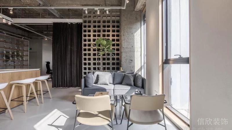 休息區(qū)實木吧臺吧椅