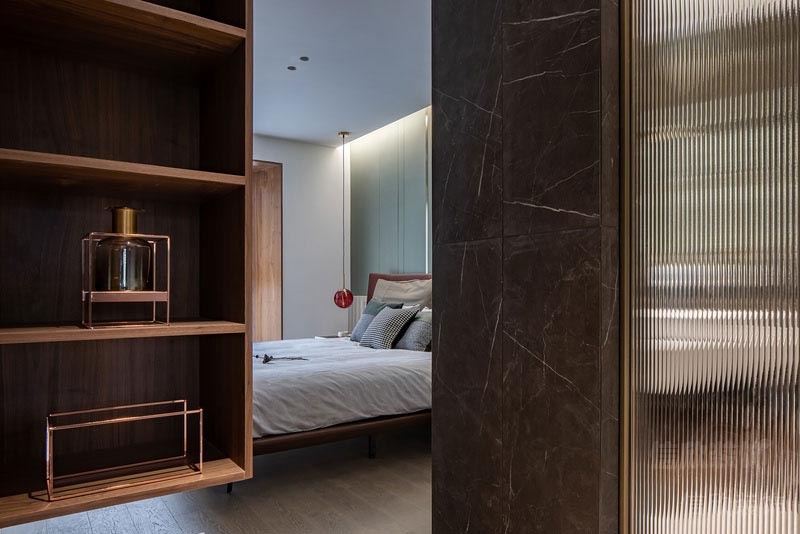 深圳市龍華區(qū)大浪錦順名居原木風壁柜