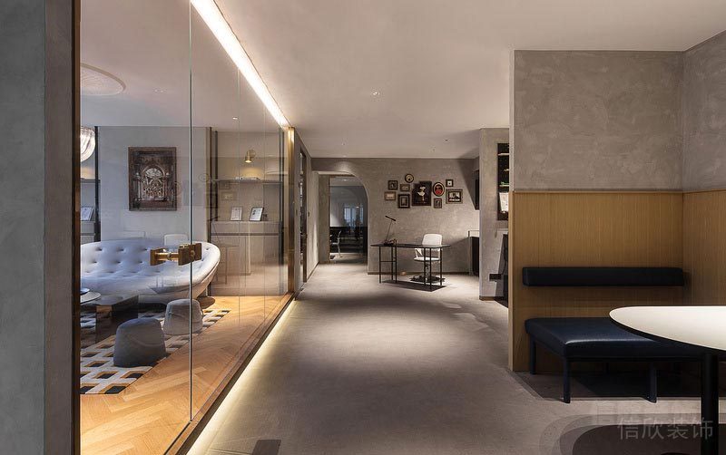 深圳南山現(xiàn)代工業(yè)風(fēng)設(shè)計(jì)公司辦公室裝修休閑區(qū)