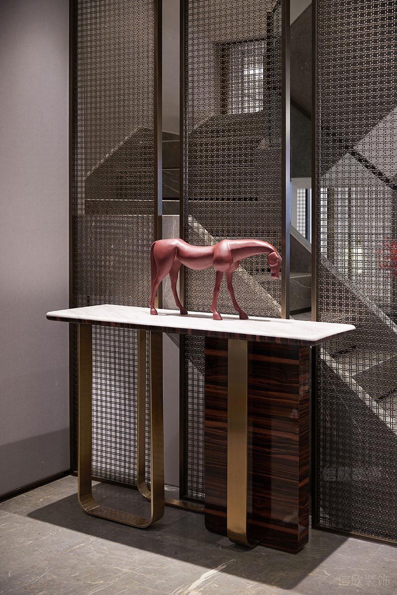 深圳前海家居二手房裝修設(shè)計樓梯