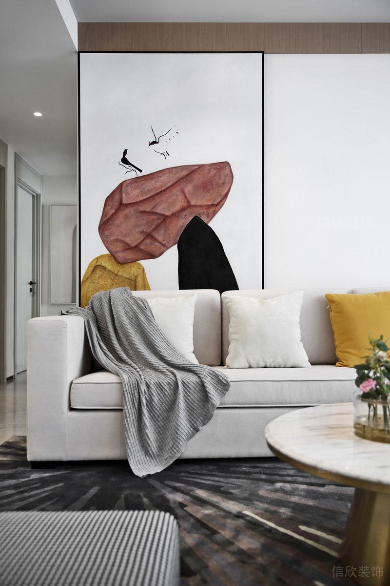 深圳市福田區(qū)東海國(guó)際公寓沙發(fā)背景墻畫