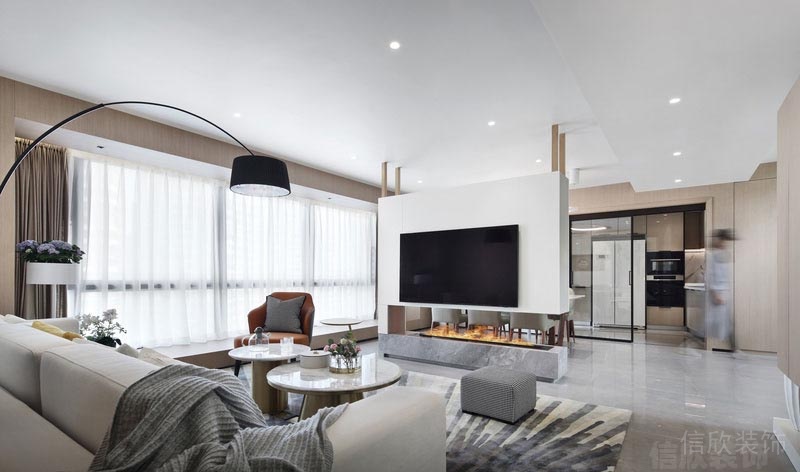 深圳市福田區(qū)東海國(guó)際公寓電視背景墻