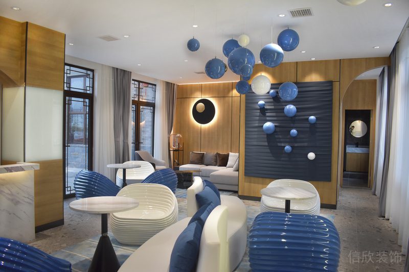 木制休息區(qū)辦公室設(shè)計(jì)效果圖氣球燈飾設(shè)計(jì)效果