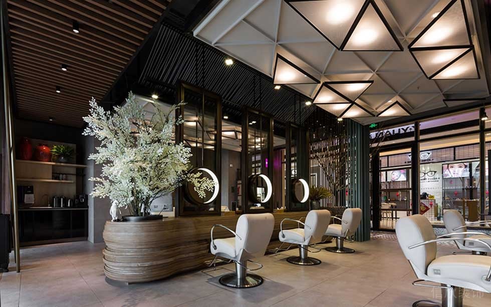 店鋪復(fù)古裝修實(shí)木設(shè)計(jì)發(fā)型設(shè)計(jì)工作室裝修鏡面植物效果圖