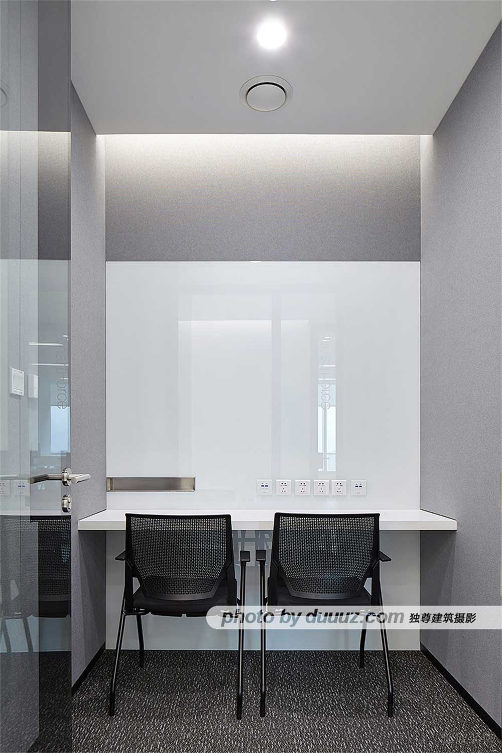 圖書(shū)館自習(xí)室簡(jiǎn)約獨(dú)立雙人位置插座玻璃隔音室裝修圖