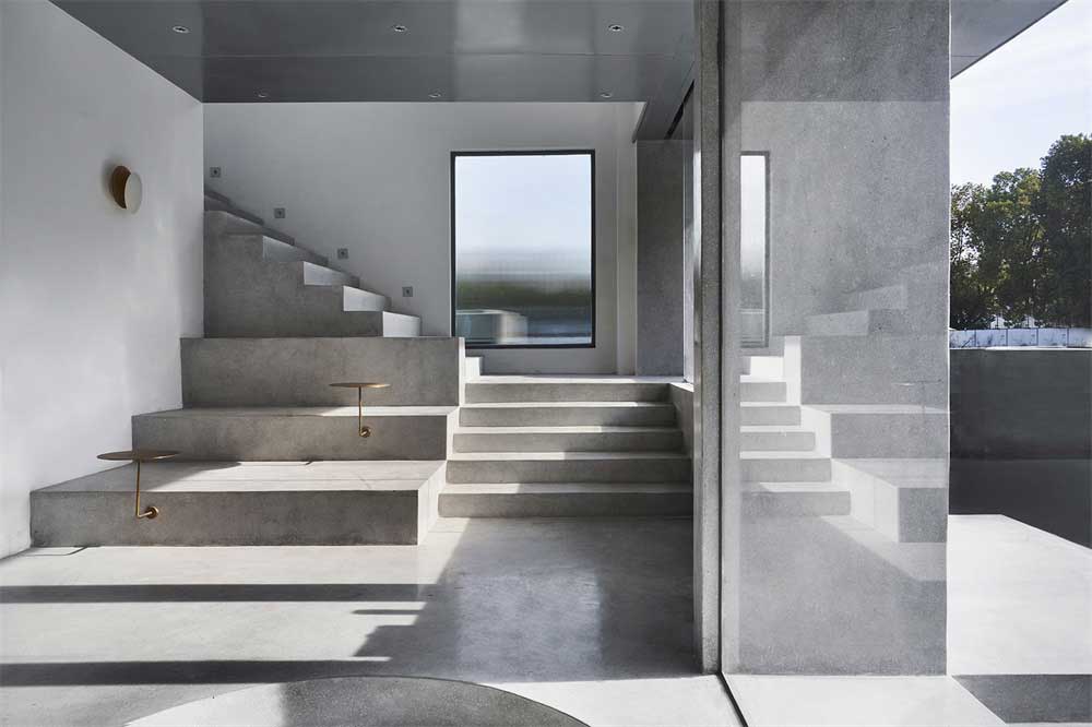 深圳福田區(qū)工業(yè)風(fēng)攝影工作辦公室設(shè)計(jì)裝修-階梯 深圳福田區(qū)工業(yè)風(fēng)攝影工作辦公室設(shè)計(jì)裝修-階梯