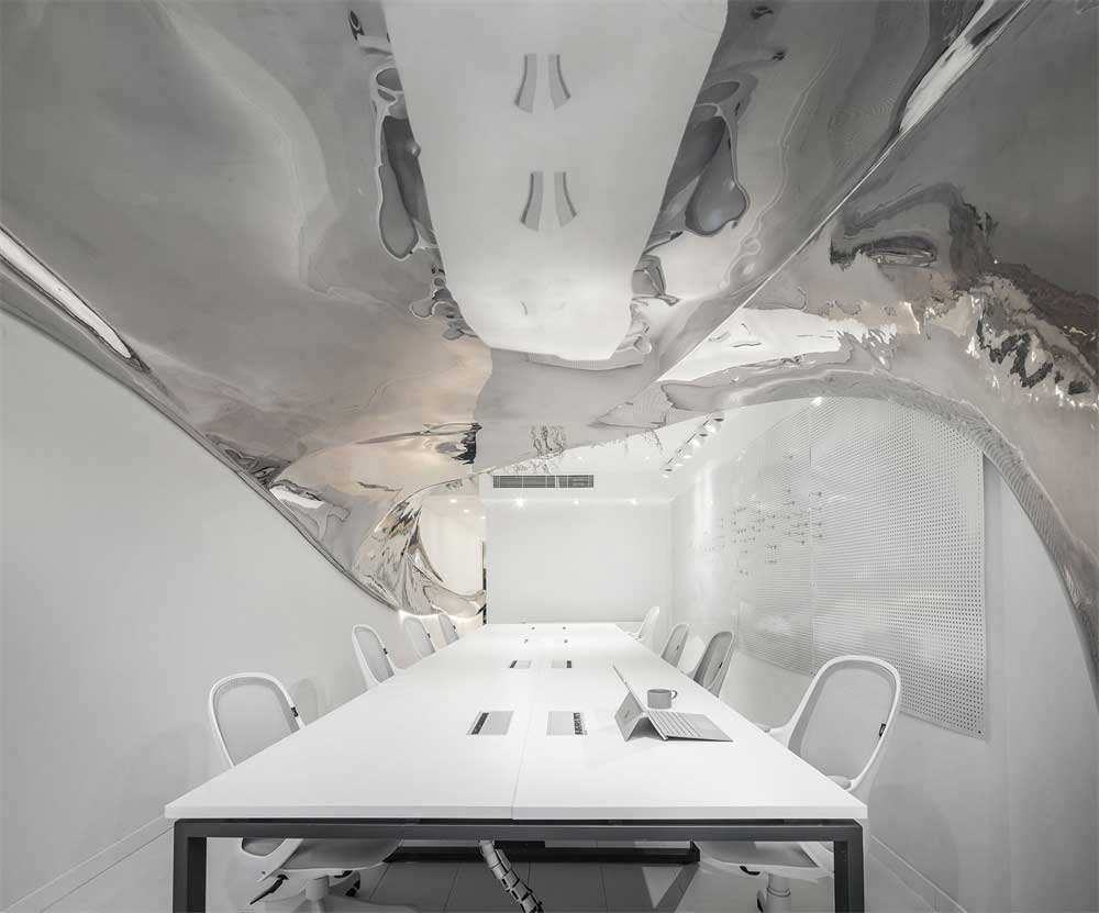 深圳南山設(shè)計(jì)工作室裝修辦公區(qū)