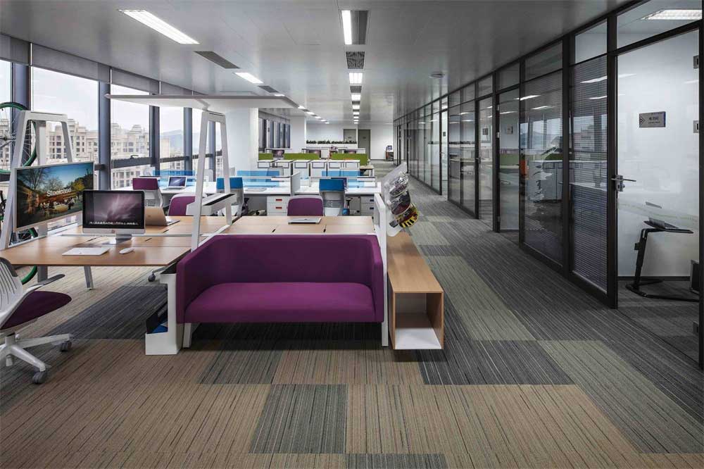 深圳福田500平方現(xiàn)代風(fēng)格辦公室裝修辦公區(qū)