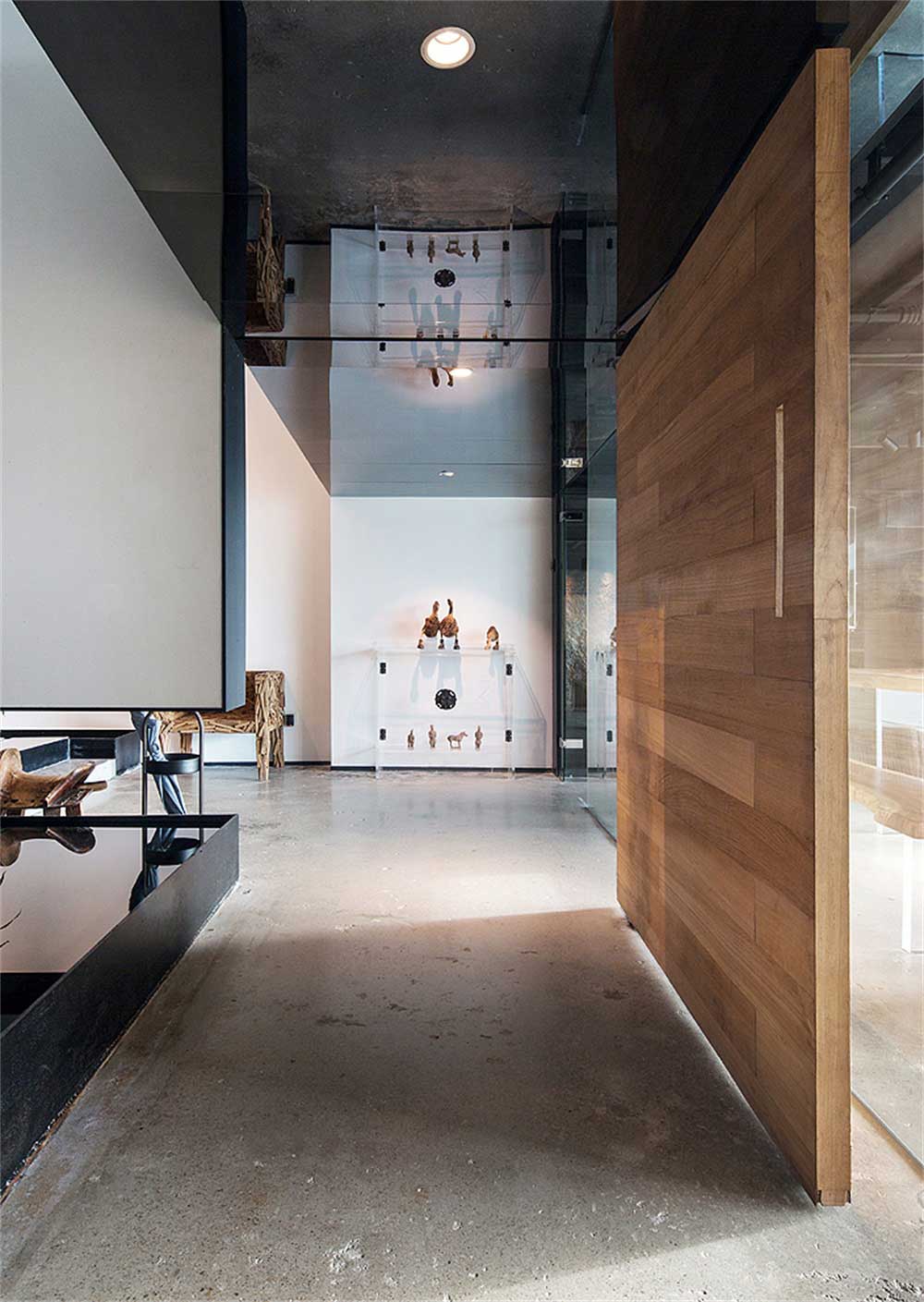 深圳市南山自然風(fēng)辦公室裝修設(shè)計過道