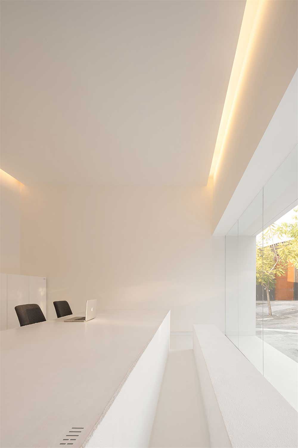 黑白現(xiàn)代簡(jiǎn)約辦公室設(shè)計(jì)裝修辦公區(qū)