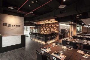 深圳鹽田現(xiàn)代簡約風(fēng)格火鍋店裝修設(shè)計(jì)大廳用餐區(qū)效果圖
