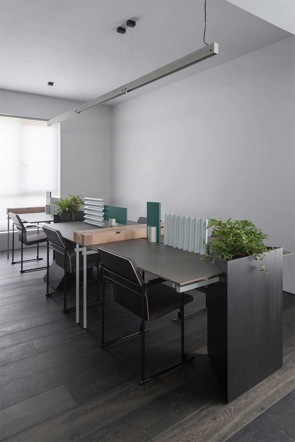 深圳市羅湖1600平原木風(fēng)辦公室裝修設(shè)計(jì)開放式辦公區(qū)