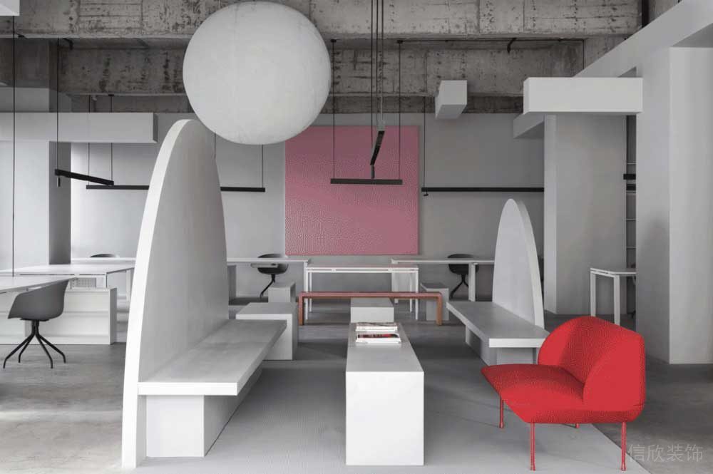 工作服辦公室弧線波點(diǎn)紅色沙發(fā)過(guò)道裝修效果