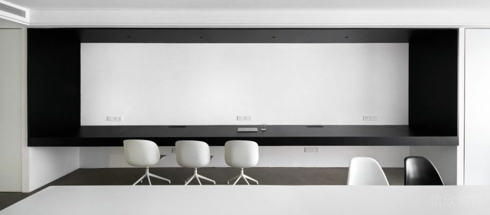 辦公室黑白色調(diào)現(xiàn)代簡(jiǎn)約風(fēng)工作臺(tái)裝修效果圖