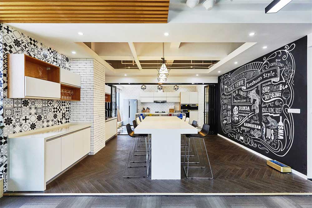 深圳市羅湖800平現(xiàn)代風(fēng)辦公室裝修吧臺(tái)區(qū) 深圳市羅湖800平現(xiàn)代風(fēng)辦公室裝修吧臺(tái)區(qū)