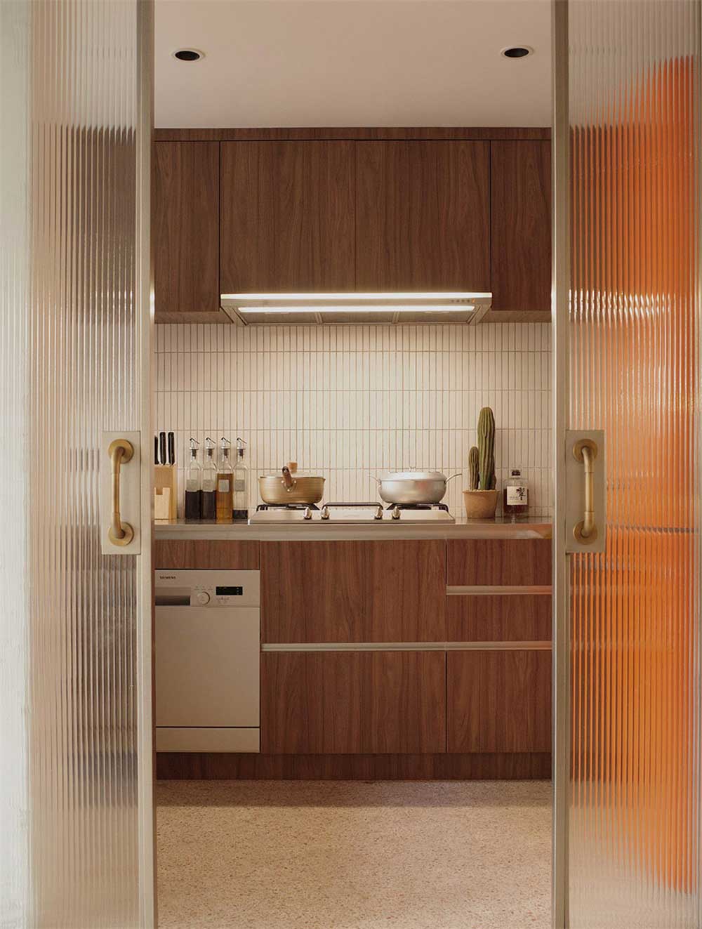 深圳南山區(qū)的古典風(fēng)味辦公工作室設(shè)計裝修——廚房