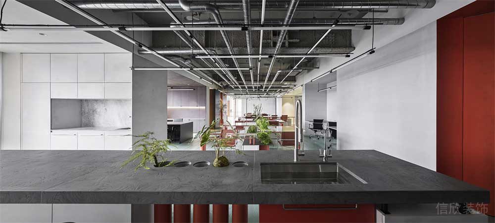 深圳市寶安區(qū)工業(yè)風(fēng)辦公室設(shè)計(jì)裝修辦公區(qū)