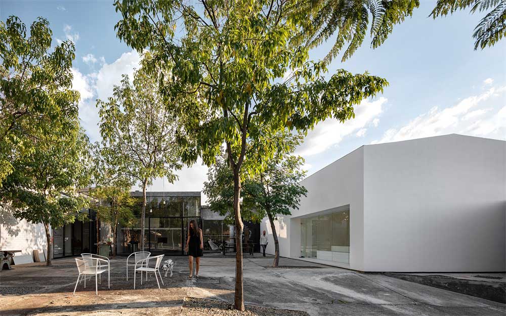 黑白現(xiàn)代簡(jiǎn)約辦公室設(shè)計(jì)裝修門面