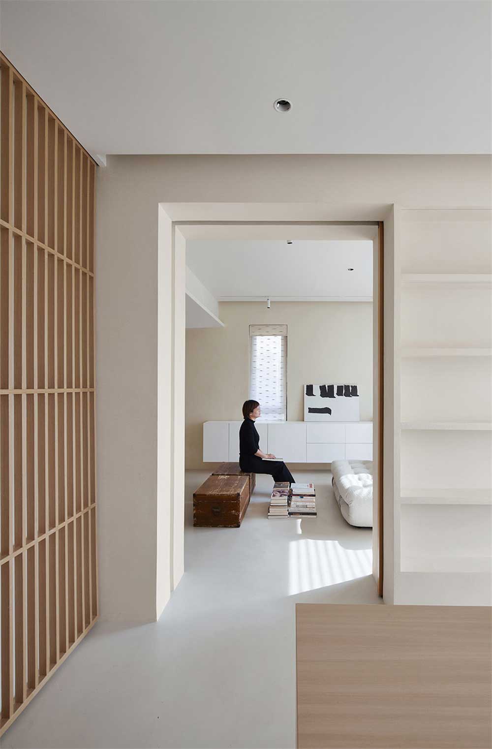 深圳南山500平方極簡(jiǎn)風(fēng)格辦公室裝修休閑接待室入口