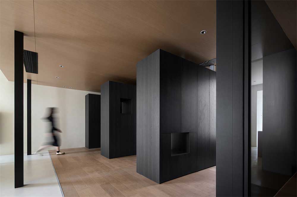 深圳南山500平方極簡(jiǎn)風(fēng)格辦公室裝修儲(chǔ)存收納區(qū)天花