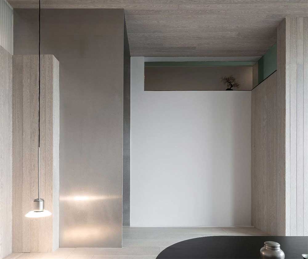 深圳市羅湖1600平原木風(fēng)辦公室裝修設(shè)計(jì)洽談區(qū)