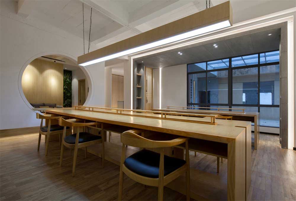 深圳羅湖鴻昌廣場(chǎng)新中式風(fēng)格辦公室裝修設(shè)計(jì)案例辦公區(qū)墻面