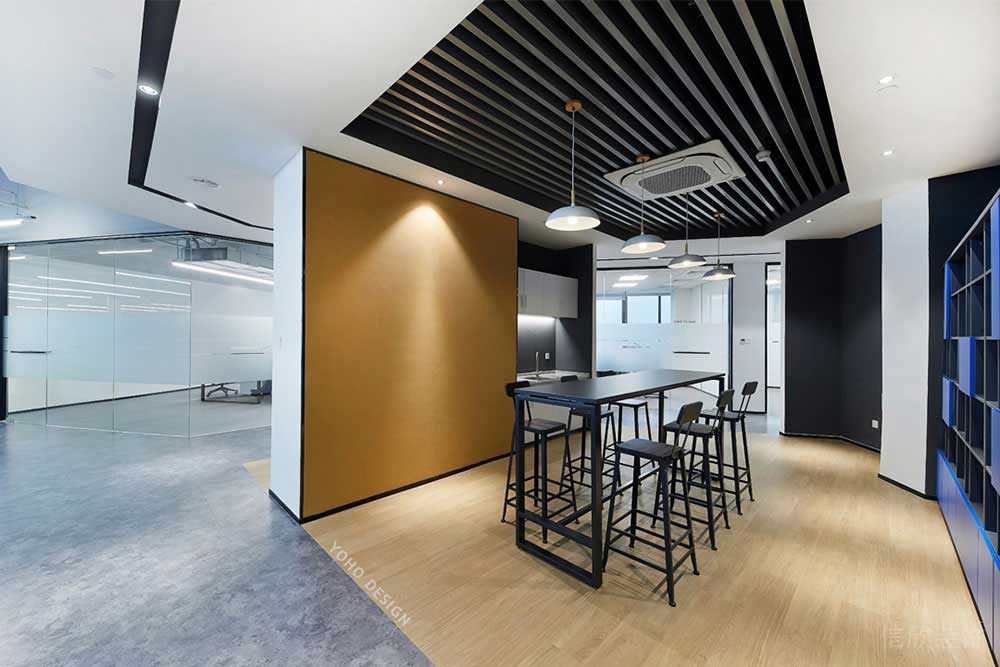 現(xiàn)代風(fēng)格辦公場所案例吧臺休閑區(qū)空間設(shè)計裝修圖