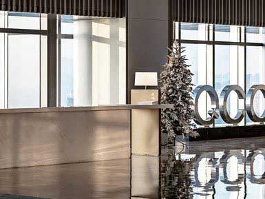 辦公室接待服務(wù)臺(tái)灰色的石材飾面效果圖