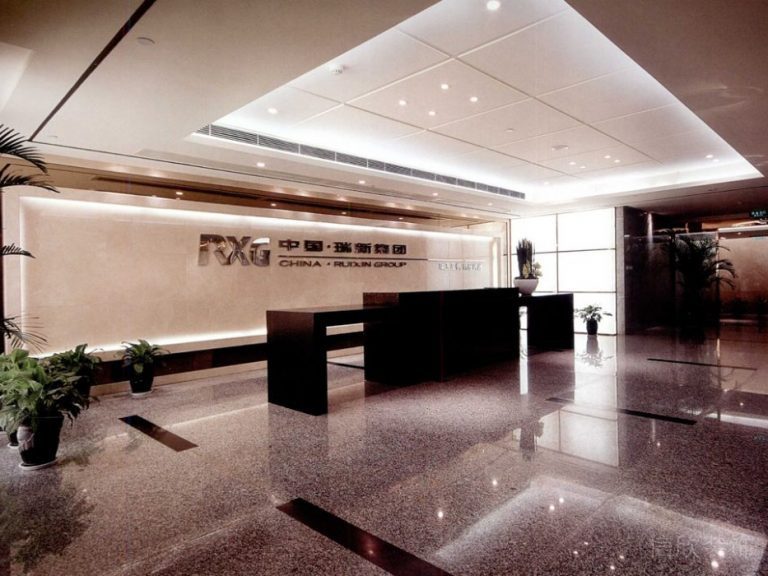 黑色前臺桌招待臺水磨石地板大理石過道辦公室設(shè)計