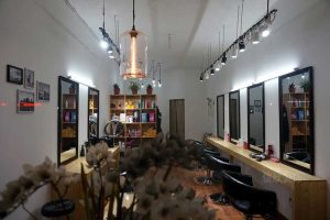 深圳龍華美發(fā)店裝修設計