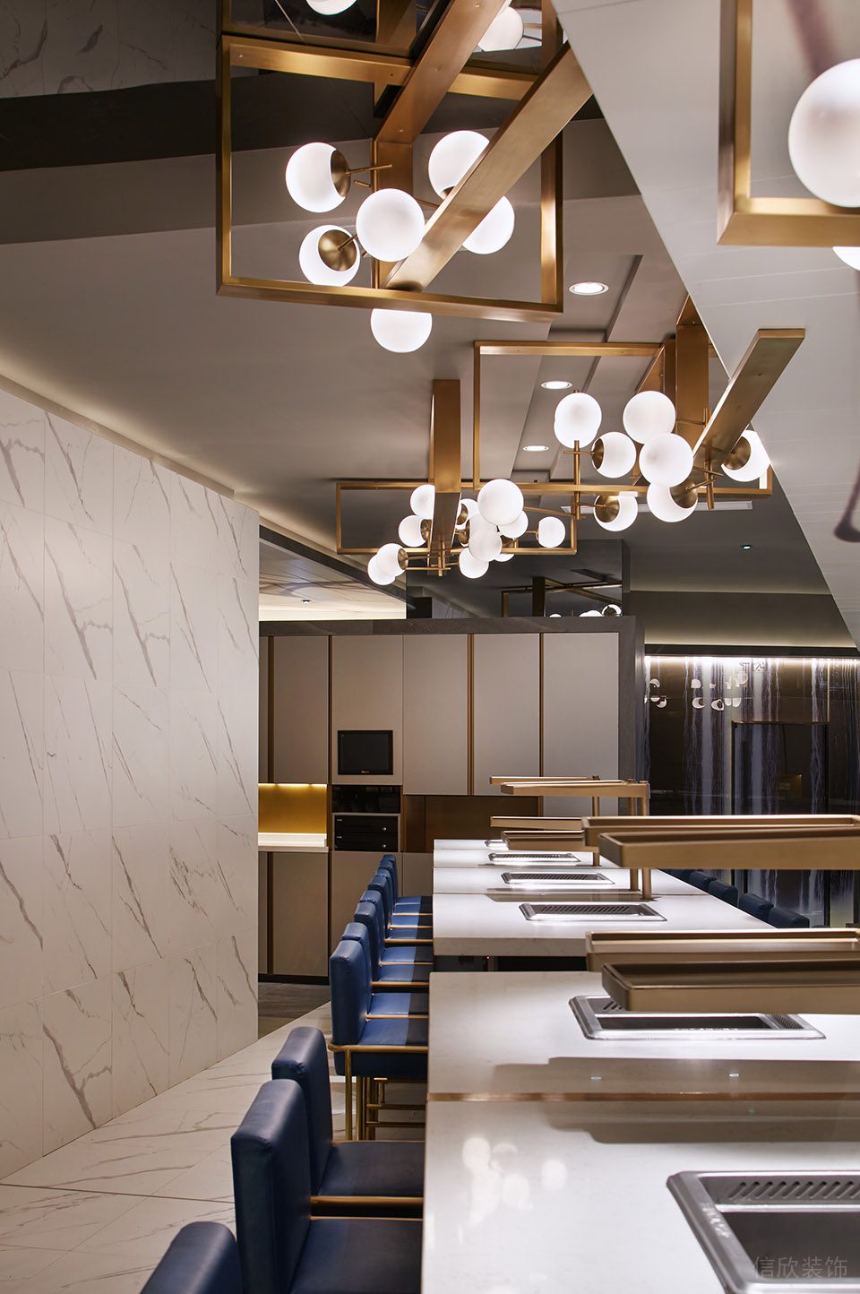 深圳福田星河世紀現代輕奢風火鍋餐廳裝修案例香檳金不銹鋼裝飾吊燈 深圳福田星河世紀現代輕奢風火鍋餐廳裝修案例香檳金不銹鋼裝飾吊燈