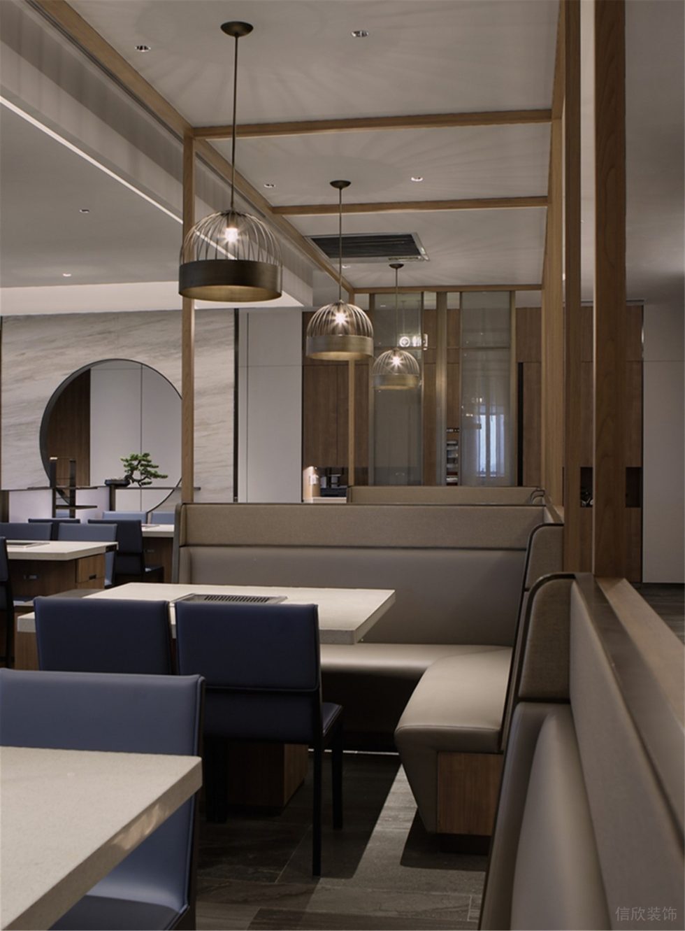 深圳羅湖東港中心現(xiàn)代中式火鍋餐廳裝修案例竹編藝術(shù)吊燈