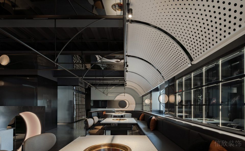 深圳龍華中海匯德理工業(yè)風火鍋店裝修案例家具組合