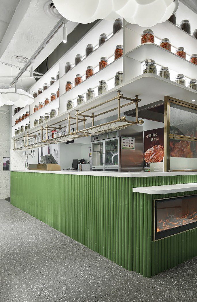 深圳南山海上世界現(xiàn)代風(fēng)格火鍋餐廳裝修案例服務(wù)臺