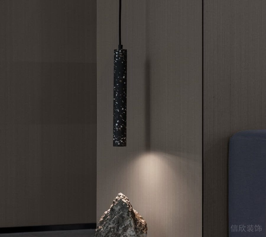雕塑景觀黑色長(zhǎng)條形小吊燈