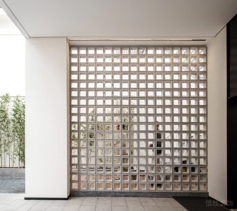 辦公室戶外水泥格子屏風(fēng)隔斷