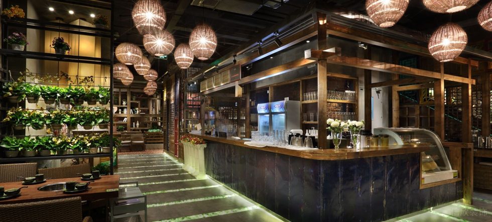 深圳福田航苑大廈田園風(fēng)格火鍋餐廳裝修案例水吧