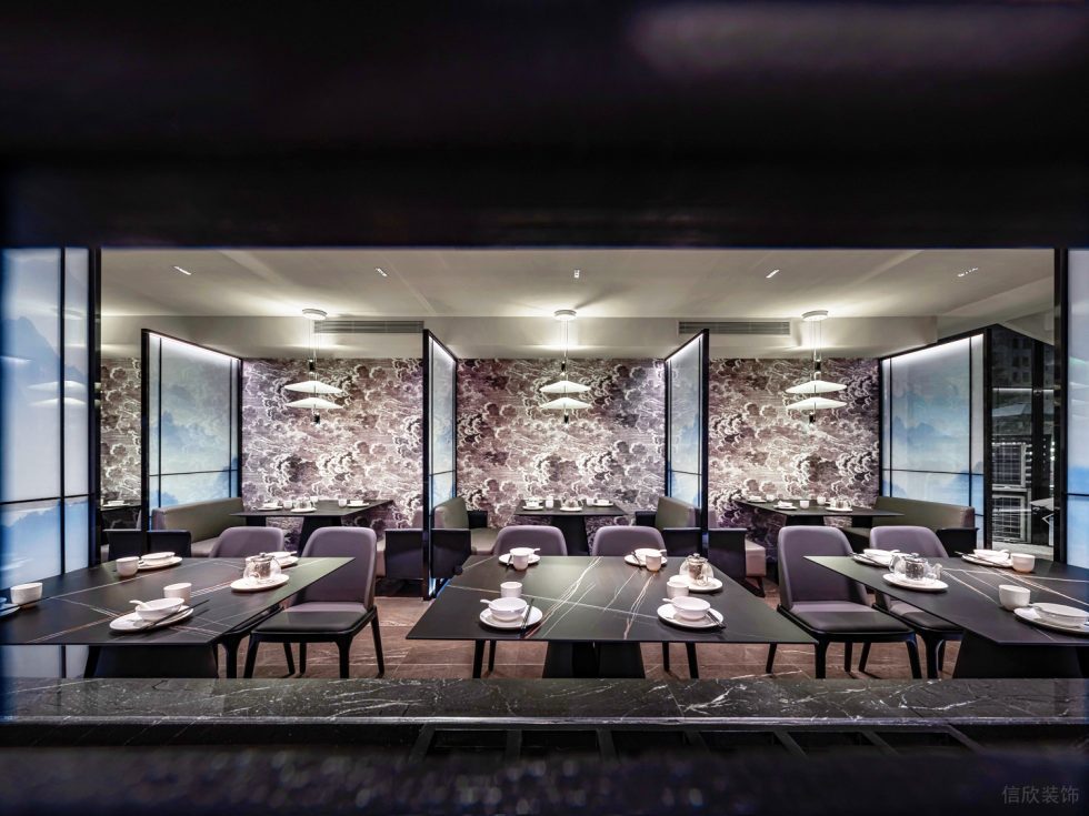 深圳龍華保利悅都現(xiàn)代新中式風(fēng)格江浙菜餐廳裝修案例二層用餐大廳卡座山水畫噴繪玻璃裝飾隔斷