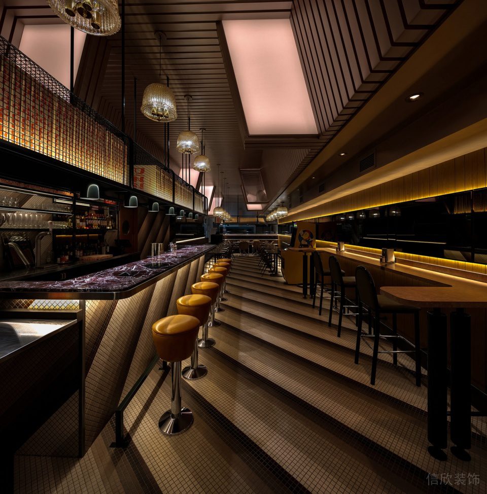 深圳龍華蘋果園美式工業(yè)風(fēng)披薩店裝修案例黃棕色皮革吧椅