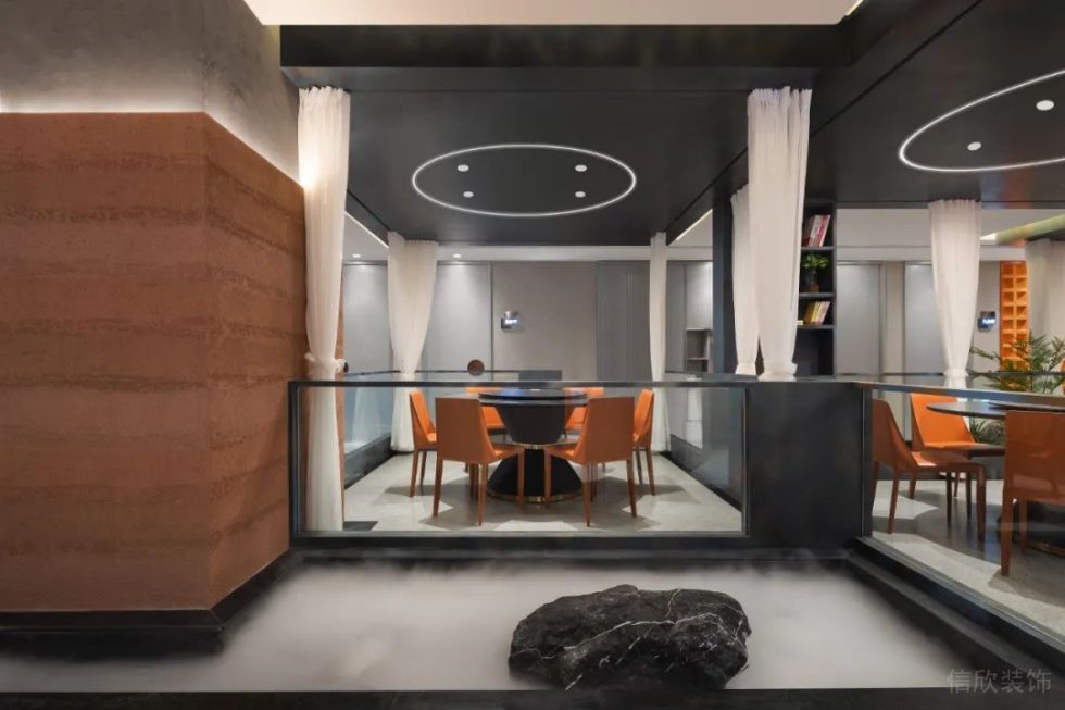 深圳南山海昌大廈現(xiàn)代風格川菜館裝修案例六人用餐區(qū)