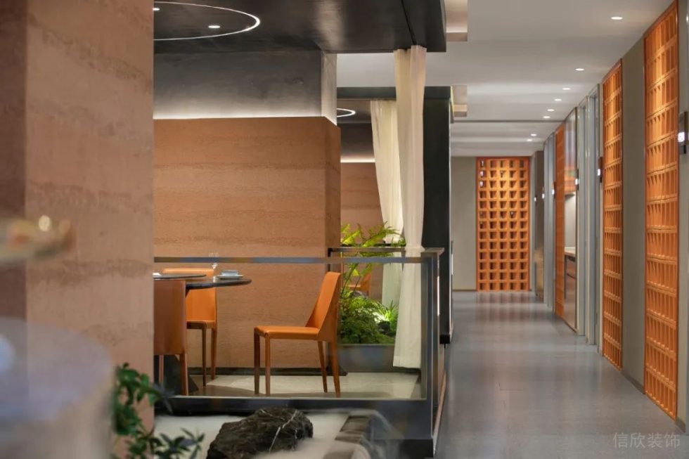 深圳南山海昌大廈現(xiàn)代風格川菜館裝修案例走廊