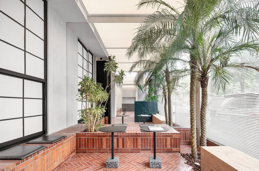 深圳市寶安區(qū)西鄉(xiāng)現(xiàn)代風(fēng)wei Stuff服裝店裝修設(shè)計休息區(qū)二