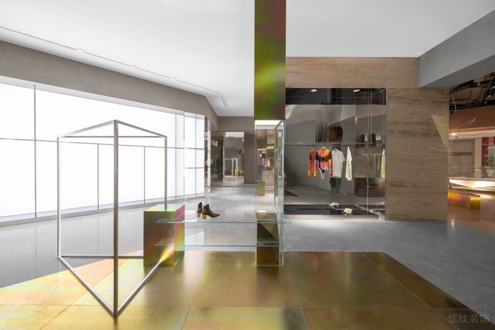 深圳市龍崗區(qū)龍崗中心城x Select 服裝店買手店裝修設(shè)計(jì)金屬玻璃島臺(tái) 深圳市龍崗區(qū)龍崗中心城x Select 服裝店買手店裝修設(shè)計(jì)金屬玻璃島臺(tái)