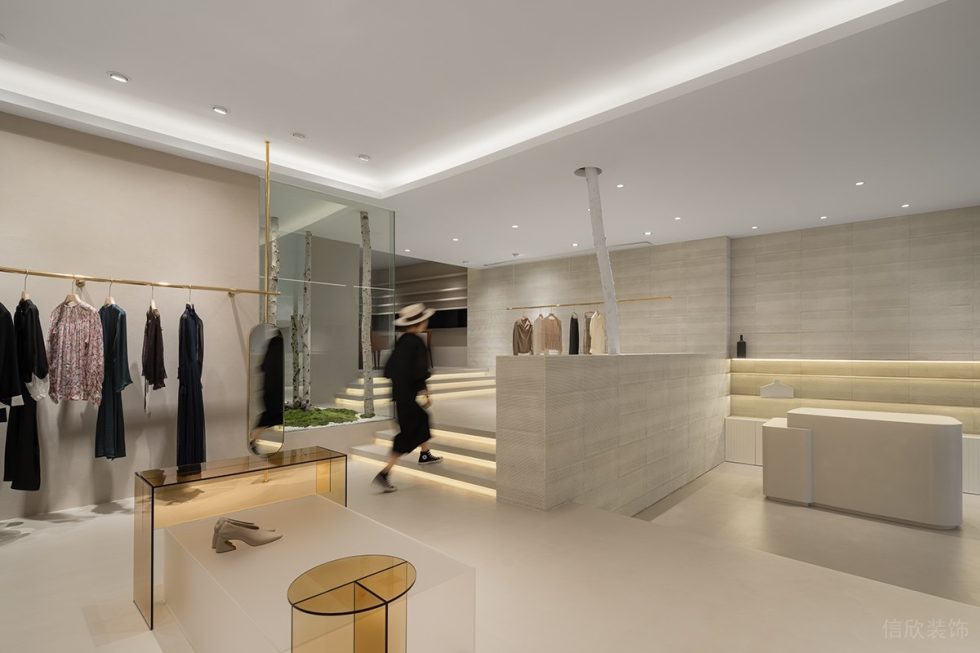 深圳市南山區(qū)華僑城現(xiàn)代風(fēng) Kerr 可兒家服裝店裝修設(shè)計(jì)白色石膏板周邊頂